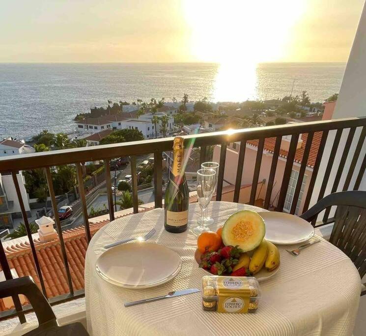 Sunset Seaview La Arena Apartment Puerto de Santiago  Exterior photo